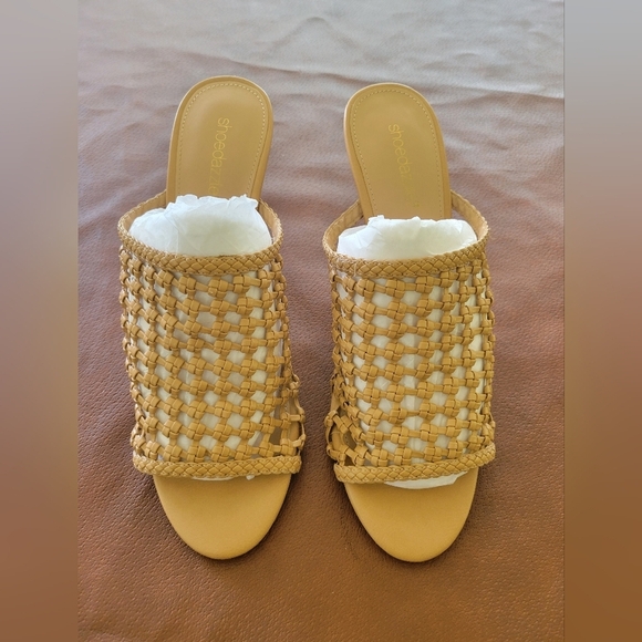 Shoe Dazzle Shoes - Gold Woven Slide Sandals